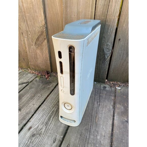 Microsoft Xbox 360 60GB Console ONLY - UNTESTED - Picture 6 of 10
